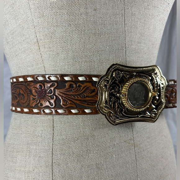 Vintage Kennedy half dollar buckle tan Wrangler leather belt tooled size 36 - Picture 10 of 13